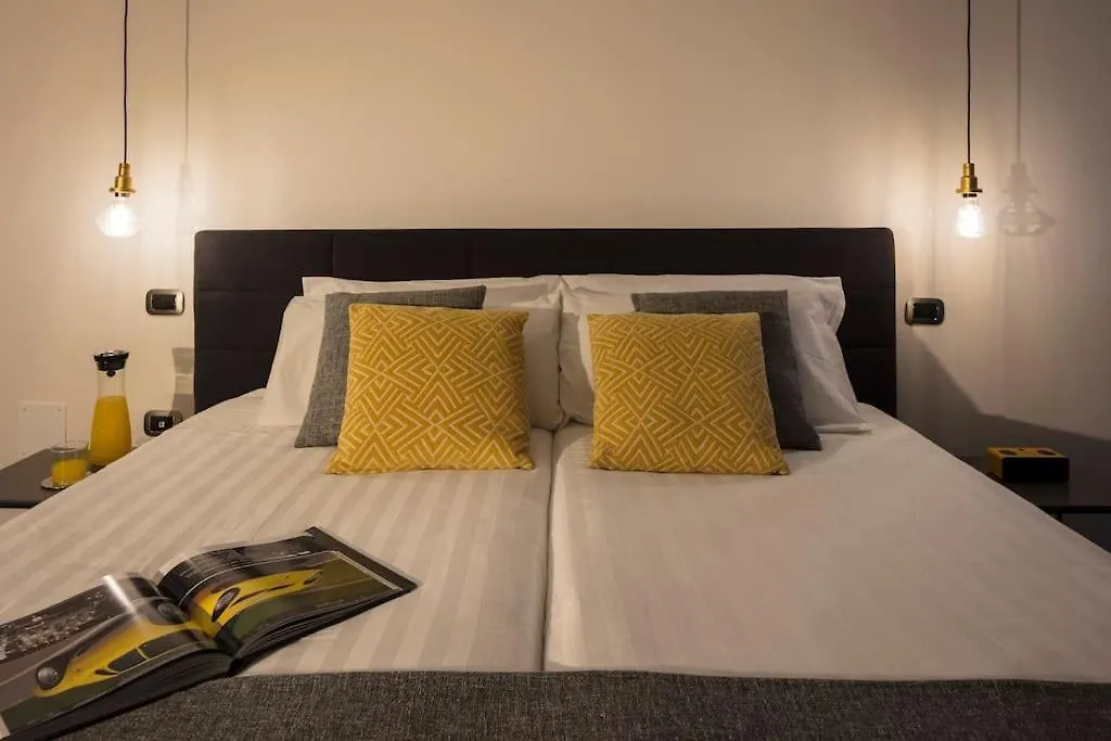 Motor Valley Styled - Luxury Apartments By Design Club Collection Bologna