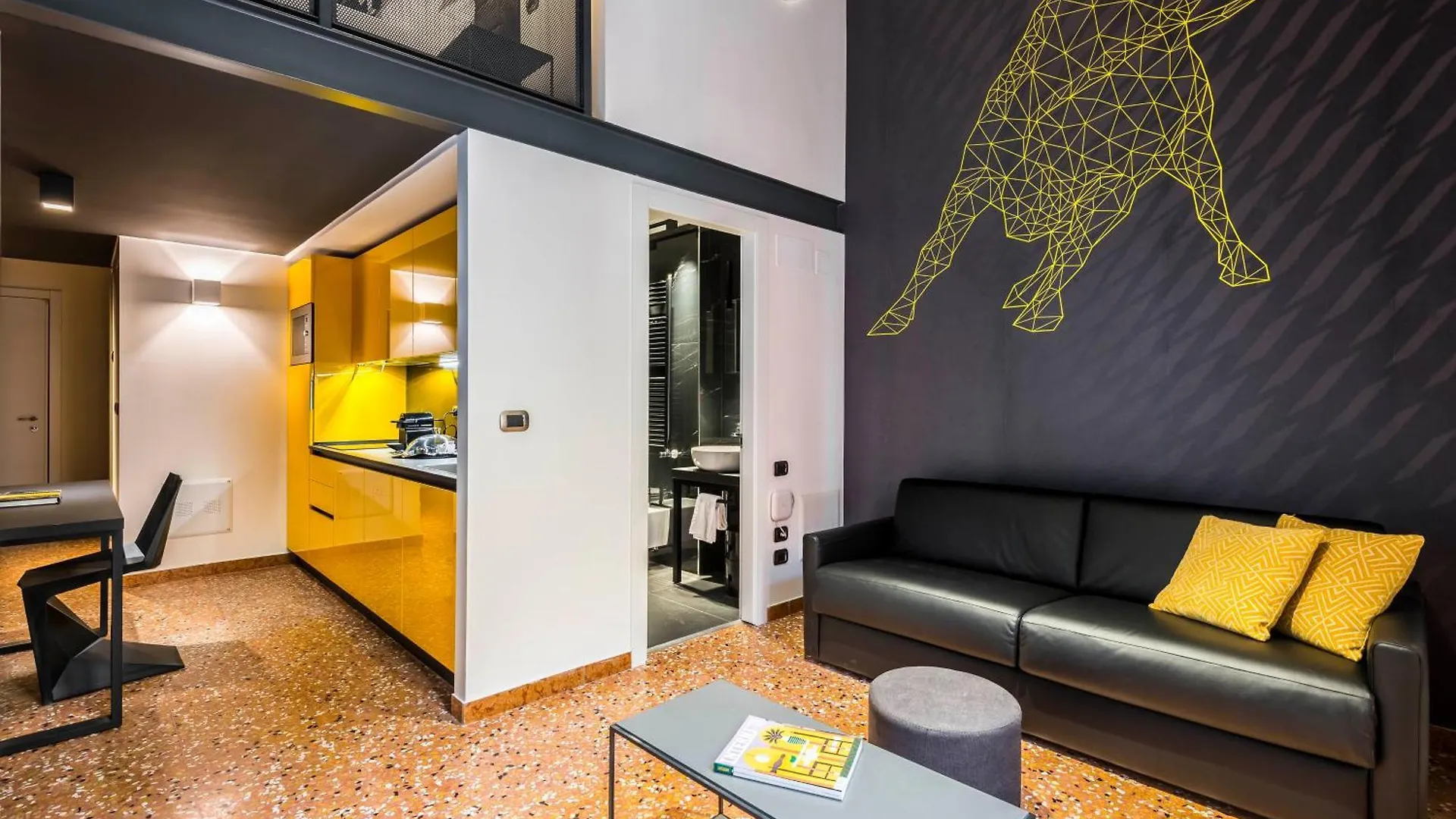 Motor Valley Styled - Luxury Apartments By Design Club Collection Bologna