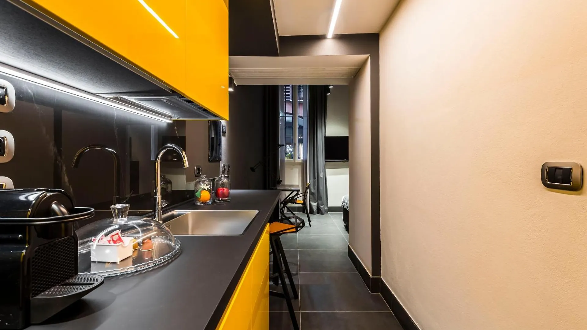 Motor Valley Styled - Luxury Apartments By Design Club Collection Bologna